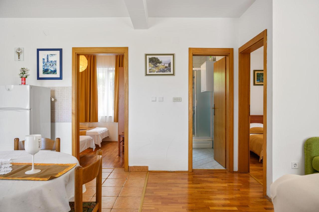 Golden Cape Apartments Бол Экстерьер фото
