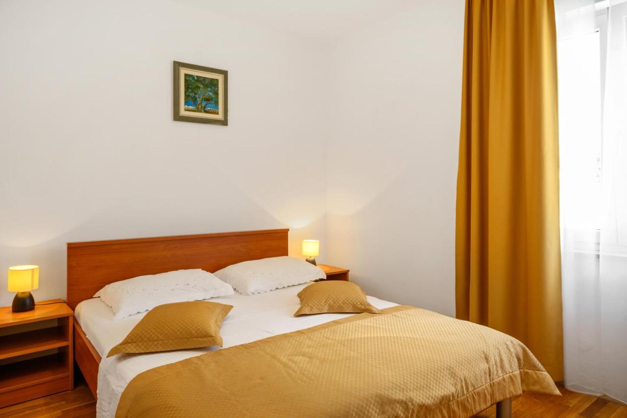 Golden Cape Apartments Бол Экстерьер фото