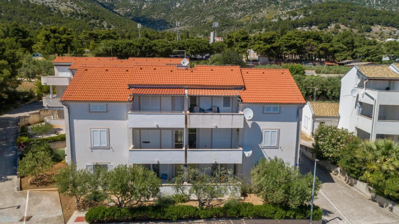 Golden Cape Apartments Бол Экстерьер фото